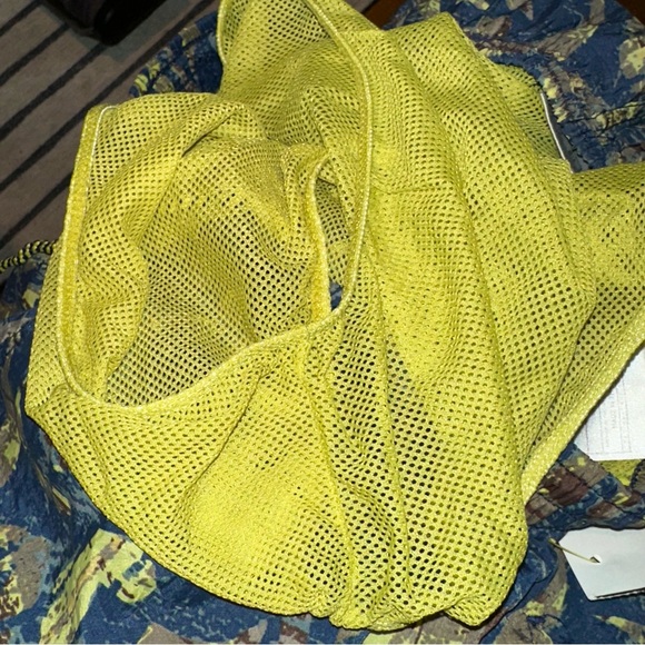 Rare Nike Vintage Nylon Abstract Shorts - Picture 4 of 7